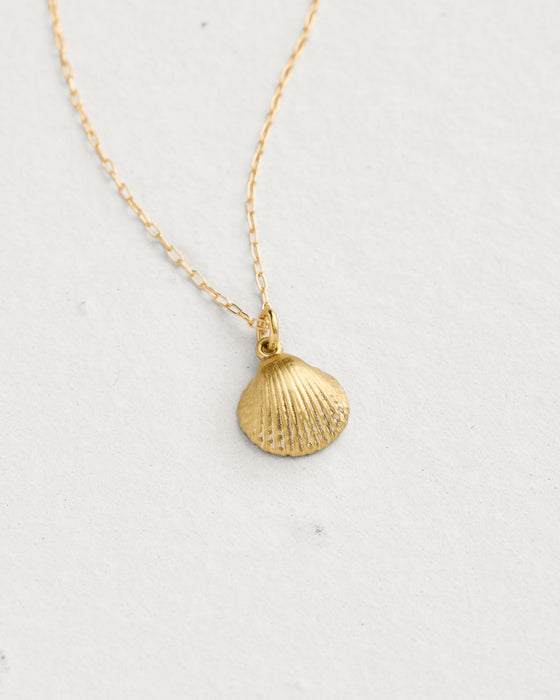 Mini Scallop Pendant