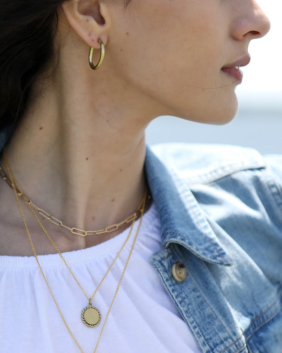 Weathered Medium Oval Hoops